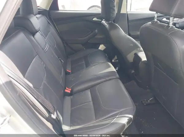 1FADP3N23GL388364 2016 FORD FOCUS - Image 8
