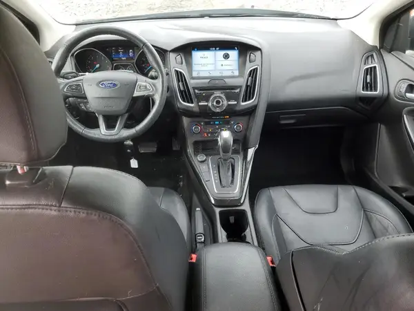 1FADP3N23HL243147 2017 FORD FOCUS - Image 8