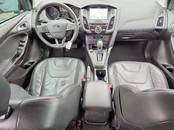 1FADP3N23HL252463 2017 FORD FOCUS - Image 8