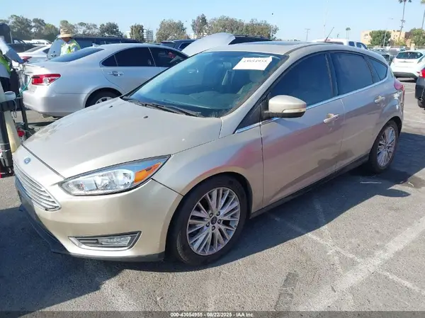 1FADP3N23HL287214 2017 FORD FOCUS - Image 2