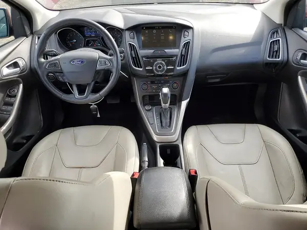1FADP3N23HL287987 2017 FORD FOCUS - Image 8