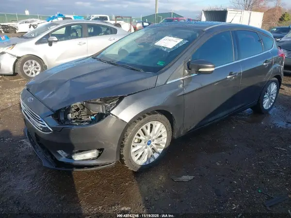 1FADP3N23JL202264 2018 FORD FOCUS - Image 2