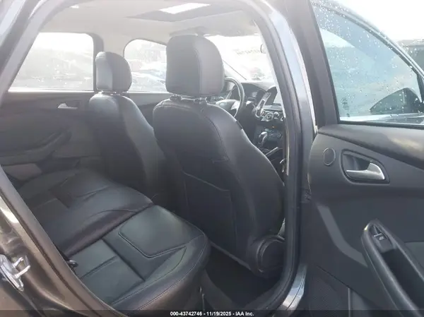1FADP3N23JL202264 2018 FORD FOCUS - Image 8