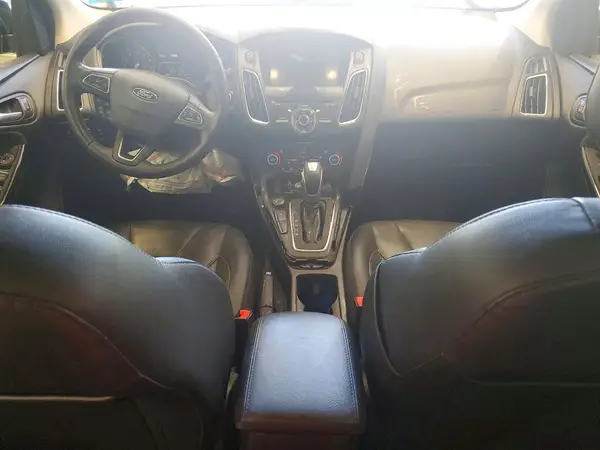 1FADP3N23JL210400 2018 FORD FOCUS - Image 8