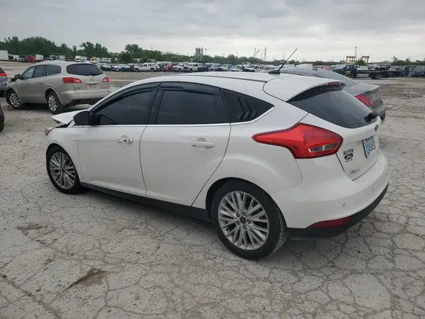 1FADP3N23JL220344 2018 FORD FOCUS - Image 2