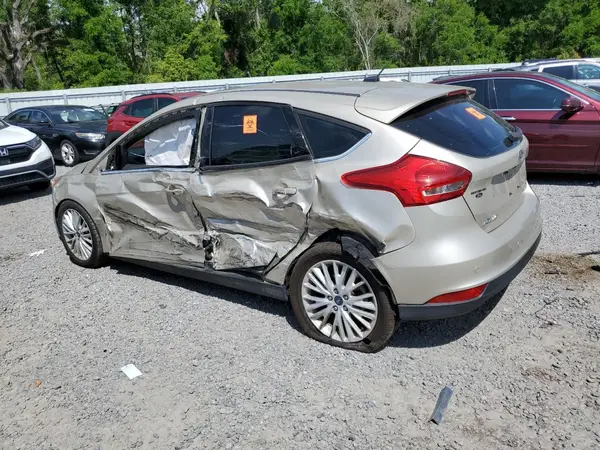 1FADP3N23JL271956 2018 FORD FOCUS - Image 2