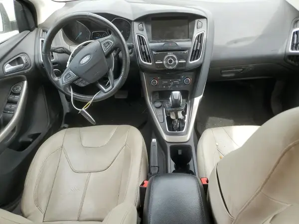 1FADP3N23JL288255 2018 FORD FOCUS - Image 8