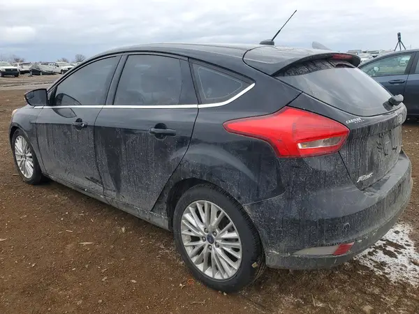 1FADP3N23JL295870 2018 FORD FOCUS - Image 2