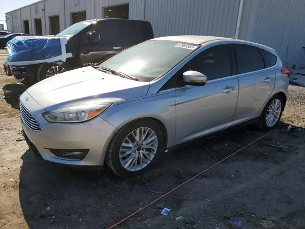 1FADP3N24GL302673 2016 FORD FOCUS - Image 1