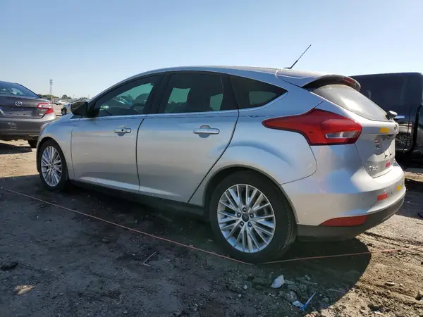 1FADP3N24GL302673 2016 FORD FOCUS - Image 2