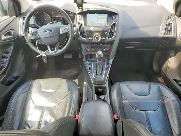 1FADP3N24GL313978 2016 FORD FOCUS - Image 8