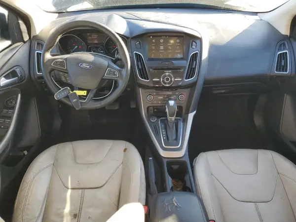 1FADP3N24GL326259 2016 FORD FOCUS - Image 8