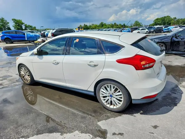1FADP3N24GL332689 2016 FORD FOCUS - Image 2