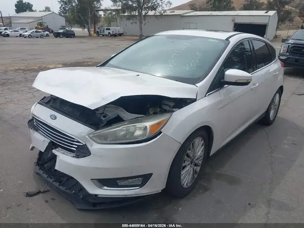 1FADP3N24GL345989 2016 FORD FOCUS - Image 2