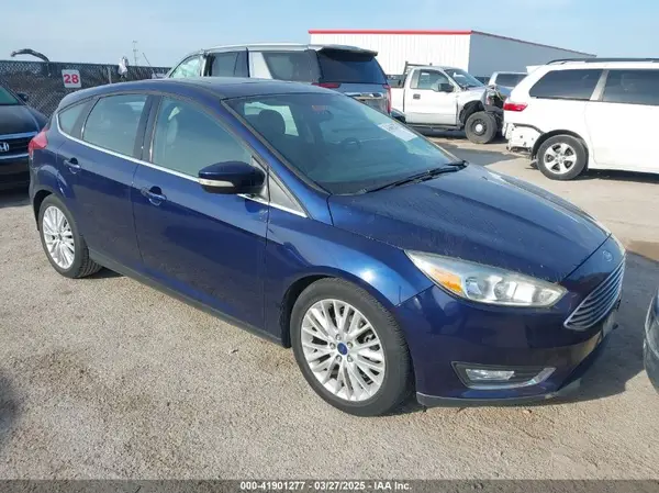 1FADP3N24HL218127 2017 FORD FOCUS - Image 1