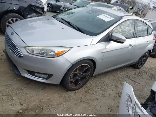 1FADP3N24HL251256 2017 FORD FOCUS - Image 2