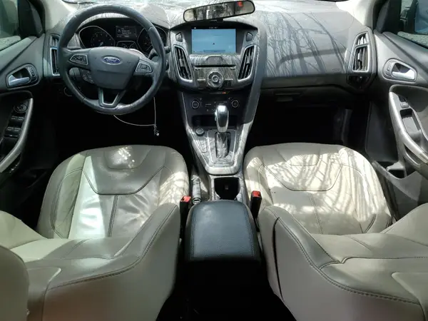 1FADP3N24HL279705 2017 FORD FOCUS - Image 8