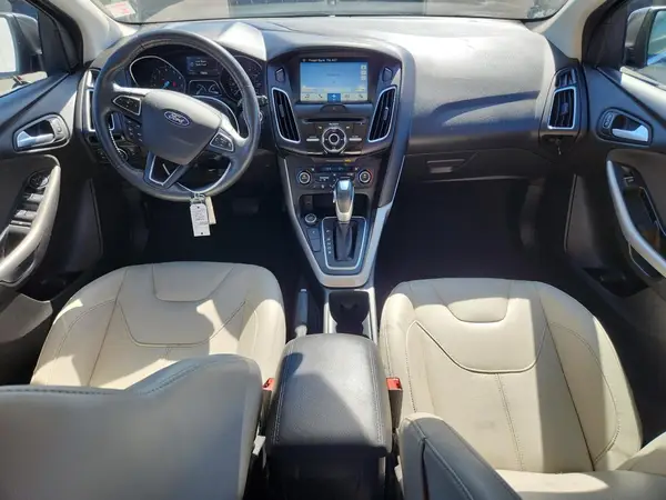 1FADP3N24HL279722 2017 FORD FOCUS - Image 8