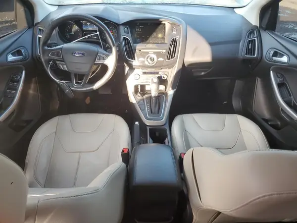 1FADP3N24HL287982 2017 FORD FOCUS - Image 8
