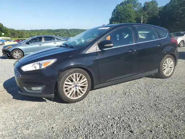 1FADP3N24HL291417 2017 FORD FOCUS - Image 1