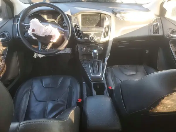 1FADP3N24JL216027 2018 FORD FOCUS - Image 8