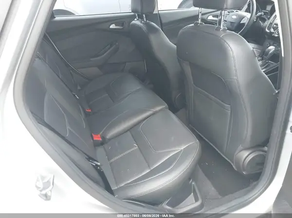 1FADP3N24JL246323 2018 FORD FOCUS - Image 8