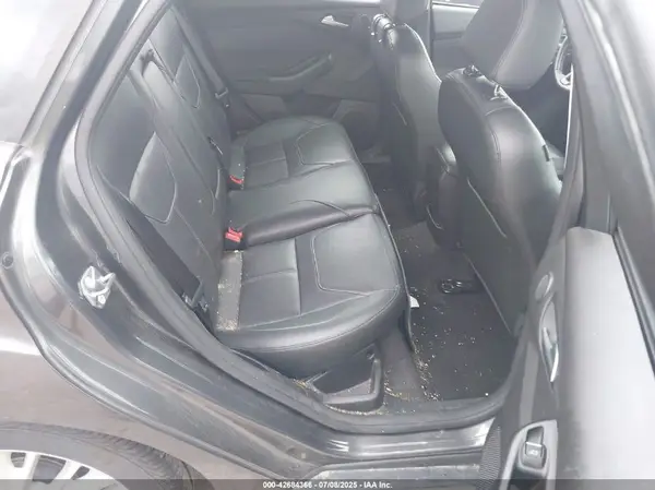 1FADP3N24JL250081 2018 FORD FOCUS - Image 8