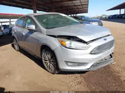 1FADP3N24JL323899 2018 FORD FOCUS