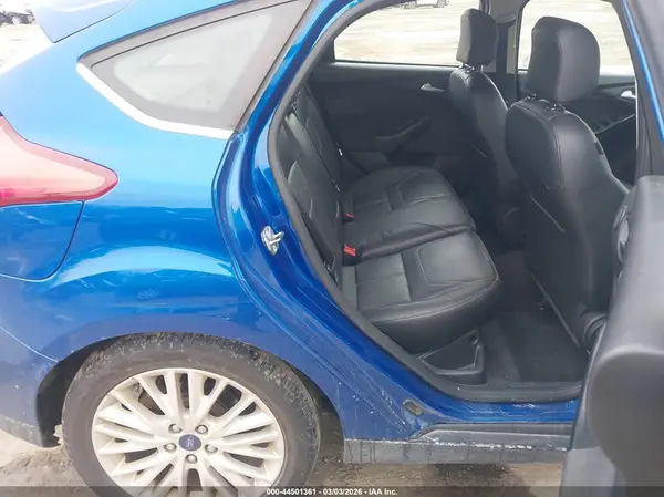 1FADP3N24JL326009 2018 FORD FOCUS - Image 8