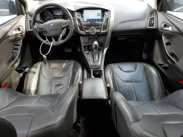 1FADP3N25GL215901 2016 FORD FOCUS - Image 8