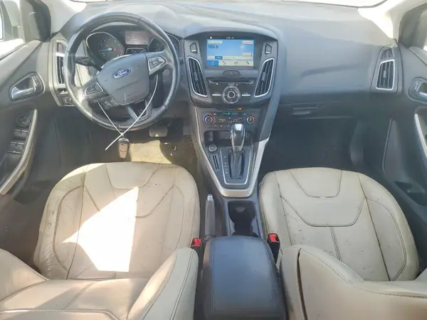 1FADP3N25GL302889 2016 FORD FOCUS - Image 8