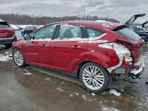 1FADP3N25GL305355 2016 FORD FOCUS - Image 2