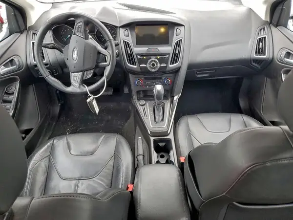 1FADP3N25GL305355 2016 FORD FOCUS - Image 8