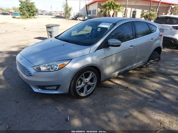 1FADP3N25GL312984 2016 FORD FOCUS - Image 2