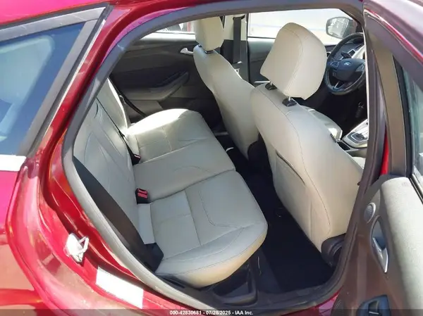 1FADP3N25GL321426 2016 FORD FOCUS - Image 8