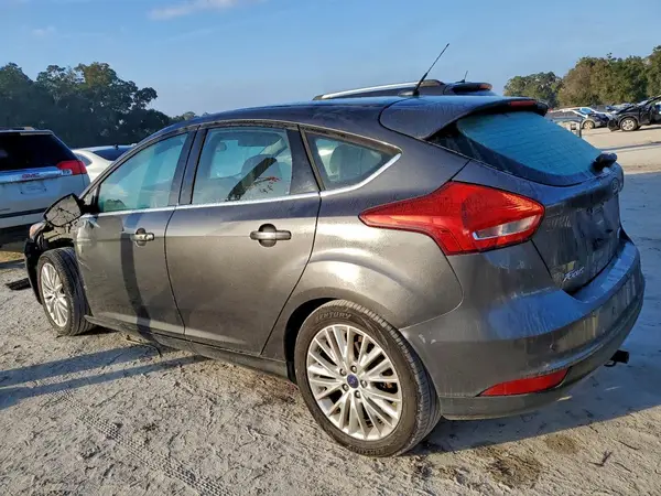 1FADP3N25GL330420 2016 FORD FOCUS - Image 2