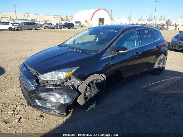 1FADP3N25GL334211 2016 FORD FOCUS - Image 2