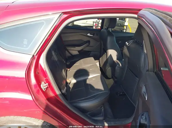 1FADP3N25GL388480 2016 FORD FOCUS - Image 8