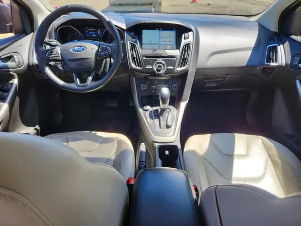 1FADP3N25HL207119 2017 FORD FOCUS - Image 8
