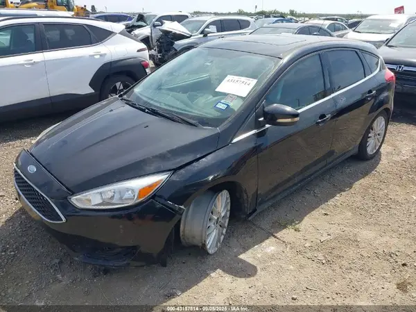1FADP3N25HL219304 2017 FORD FOCUS - Image 2