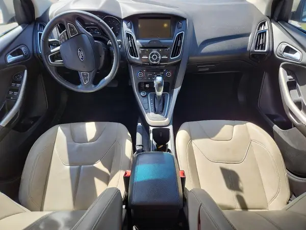 1FADP3N25HL221327 2017 FORD FOCUS - Image 8