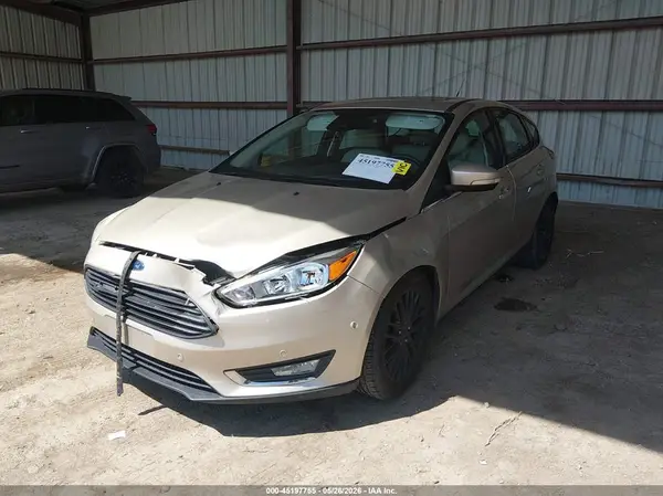 1FADP3N25HL240461 2017 FORD FOCUS - Image 2