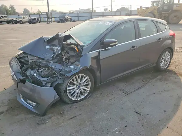 1FADP3N25HL264856 2017 FORD FOCUS - Image 1