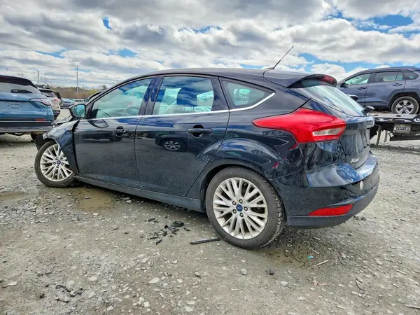 1FADP3N25HL279549 2017 FORD FOCUS - Image 2
