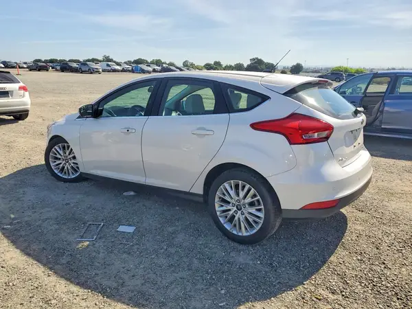 1FADP3N25HL279664 2017 FORD FOCUS - Image 2