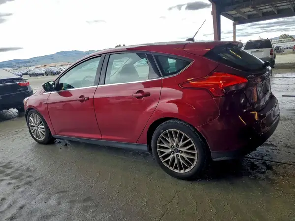 1FADP3N25HL280250 2017 FORD FOCUS - Image 2