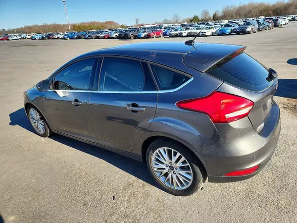 1FADP3N25HL287537 2017 FORD FOCUS - Image 2