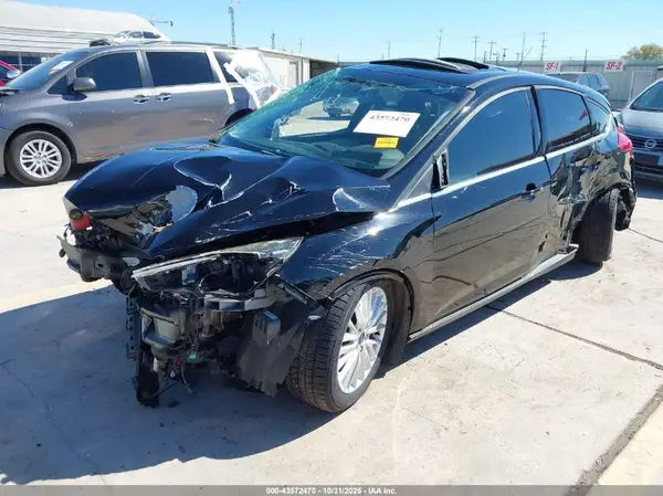 1FADP3N25HL309892 2017 FORD FOCUS - Image 2