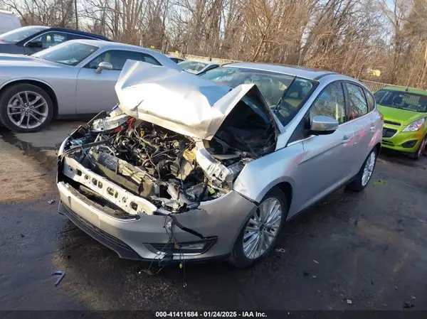 1FADP3N25HL310315 2017 FORD FOCUS - Image 2