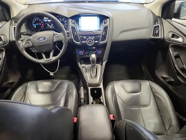 1FADP3N25HL329060 2017 FORD FOCUS - Image 8